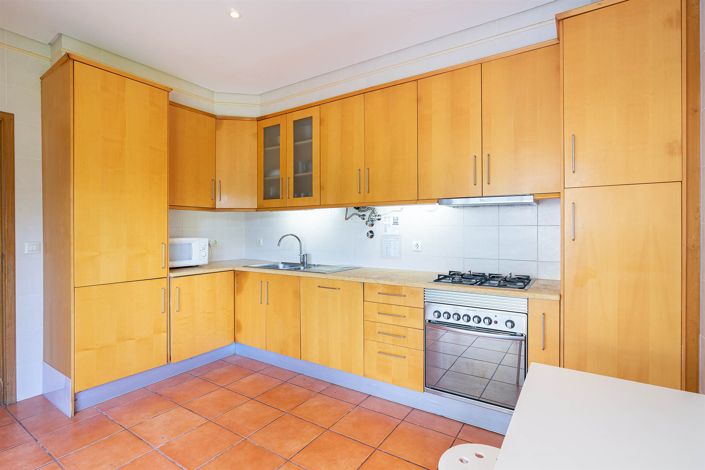 Image No.13-3 Bed House for sale