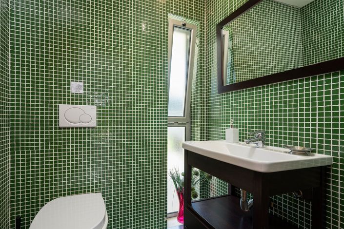 Image No.17-3 Bed House for sale