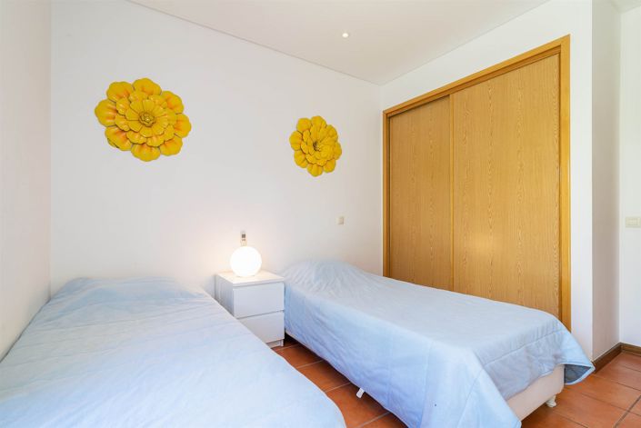 Image No.22-3 Bed House for sale
