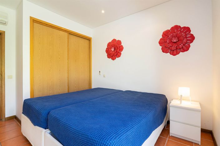 Image No.24-3 Bed House for sale