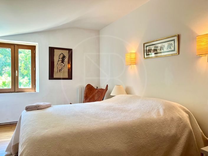 Image No.11-7 Bed House for sale