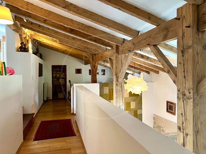 Image No.12-7 Bed House for sale