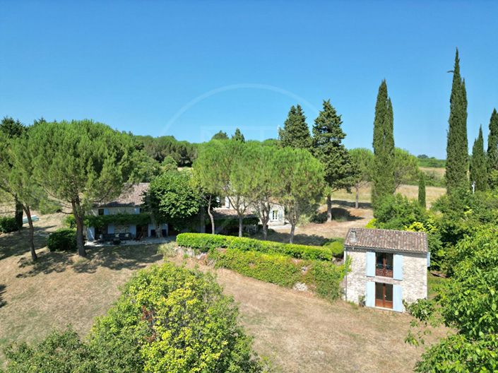 Image No.16-7 Bed House for sale