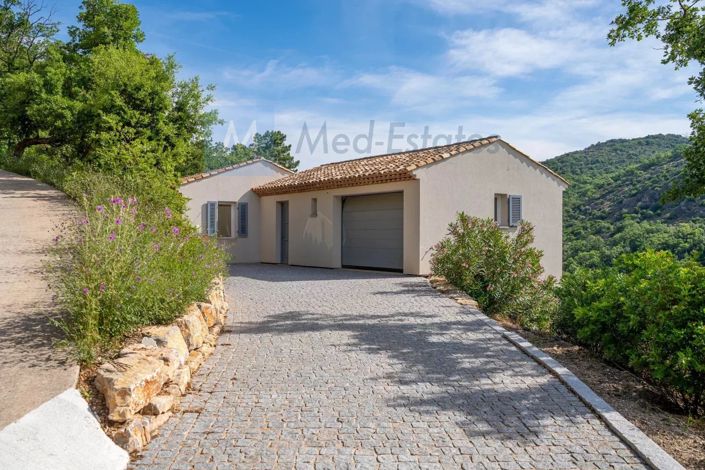 Image No.27-5 Bed House for sale