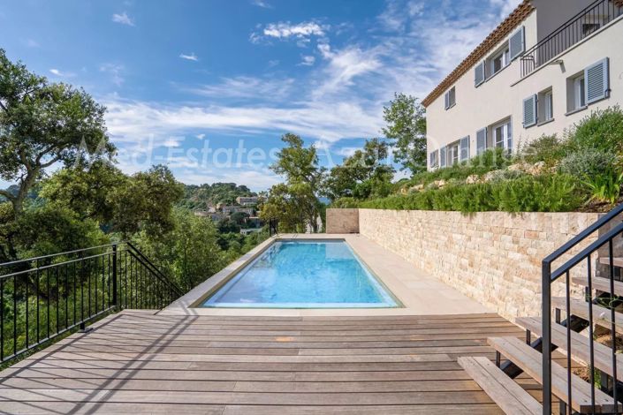 Image No.5-Maison de 5 chambres à vendre à Grimaud