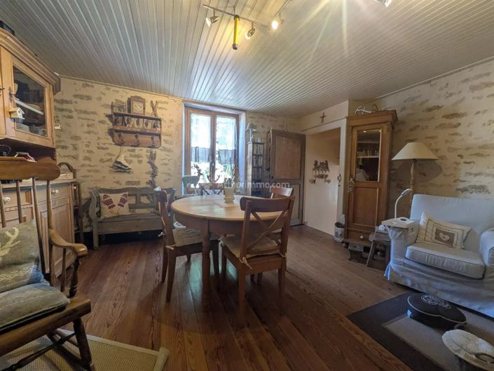 Image No.8-3 Bed House for sale