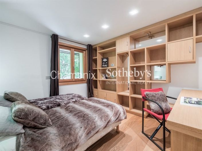 Image No.18-3 Bed Apartment for sale