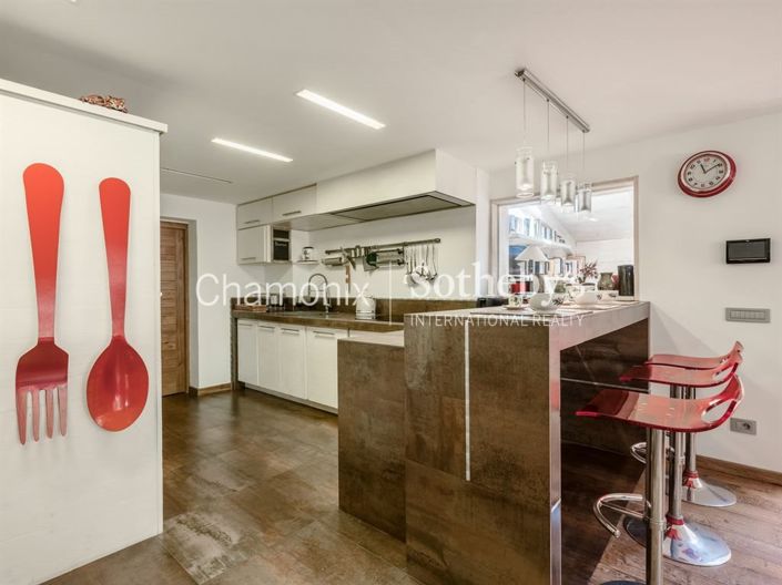 Image No.8-3 Bed Apartment for sale