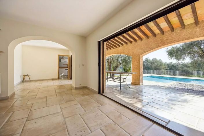 Image No.6-Maison de 4 chambres à vendre à Mougins