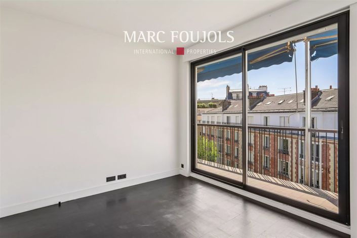 Image No.13-3 Bed Apartment for sale