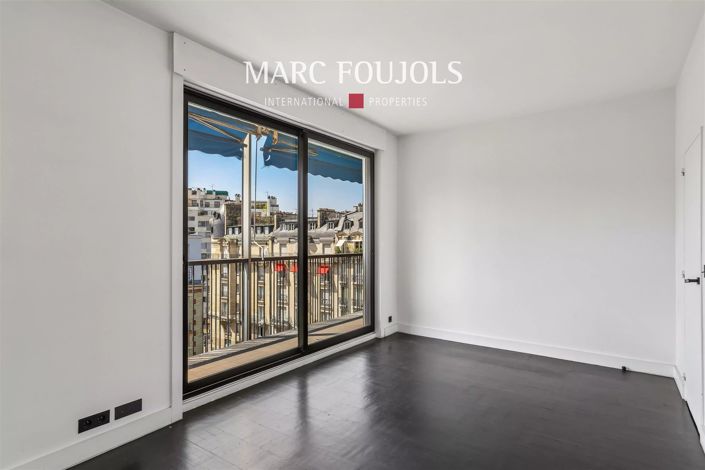 Image No.14-3 Bed Apartment for sale