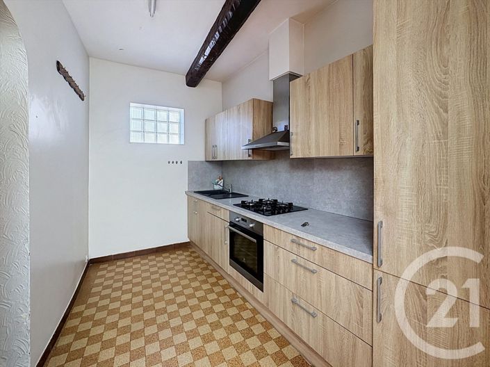 Image No.12-2 Bed House for sale