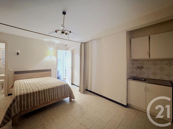Image No.17-2 Bed House for sale