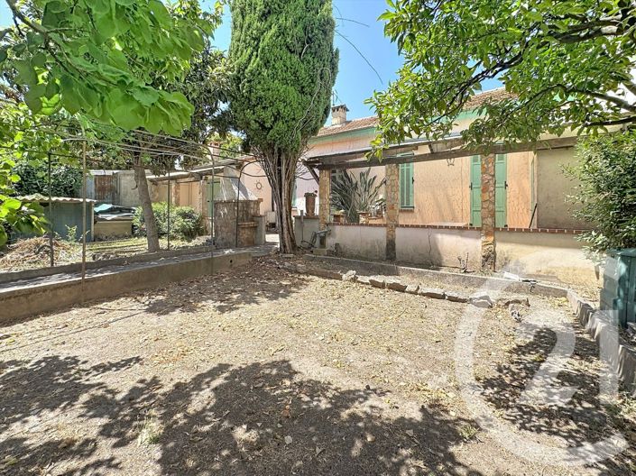 Image No.5-2 Bed House for sale