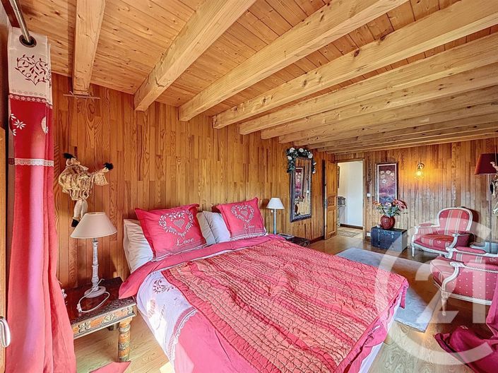 Image No.10-5 Bed House for sale