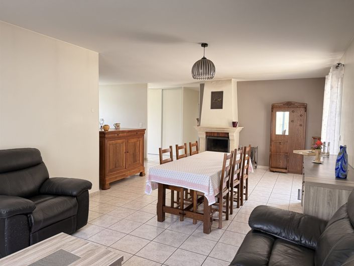 Image No.4-3 Bed House for sale