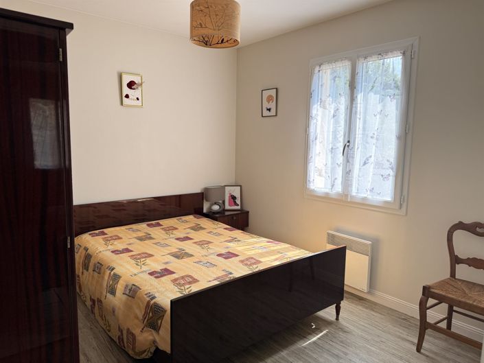 Image No.9-3 Bed House for sale