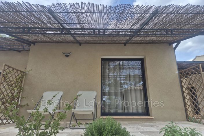Image No.16-6 Bed House for sale