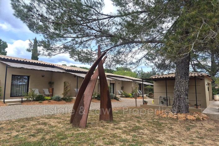 Image No.5-6 Bed House for sale