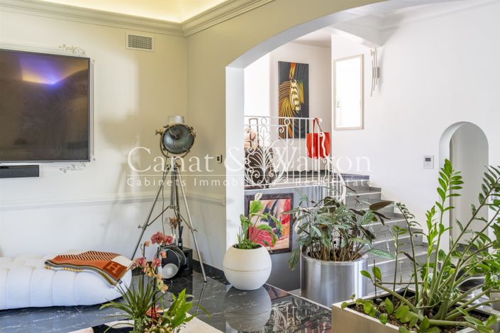 Image No.22-4 Bed House for sale