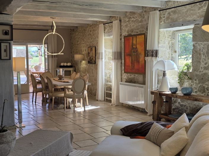 Image No.4-4 Bed House for sale