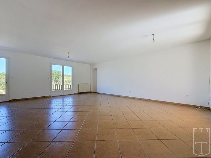 Image No.14-3 Bed House for sale