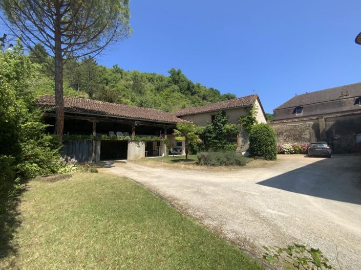 Image No.3-4 Bed Property for sale