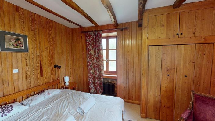Image No.19-5 Bed House for sale