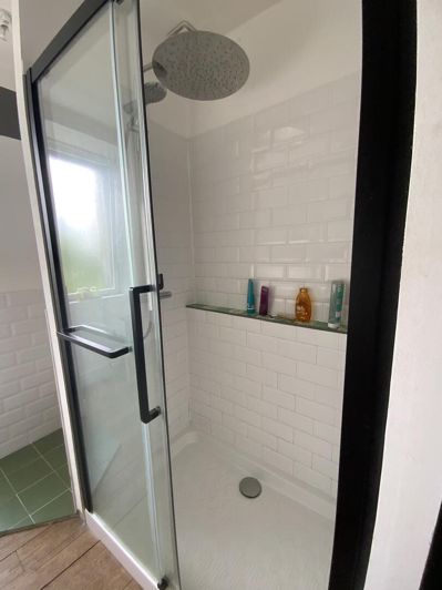 Image No.20-4 Bed Property for sale