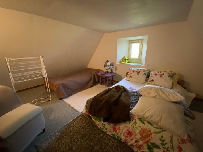 Image No.14-3 Bed Property for sale