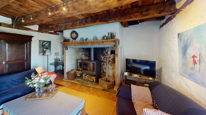 Image No.7-2 Bed Property for sale