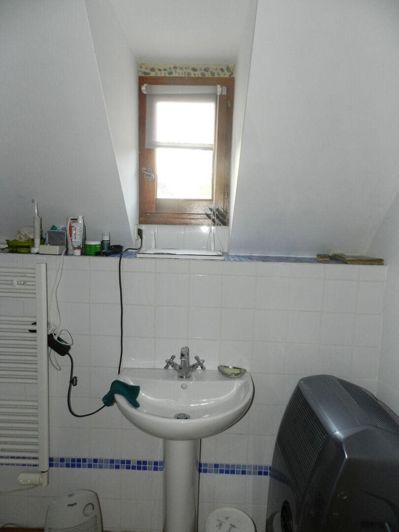 Image No.16-2 Bed Property for sale