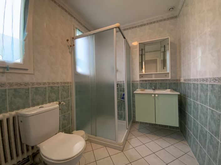 Image No.9-4 Bed Property for sale