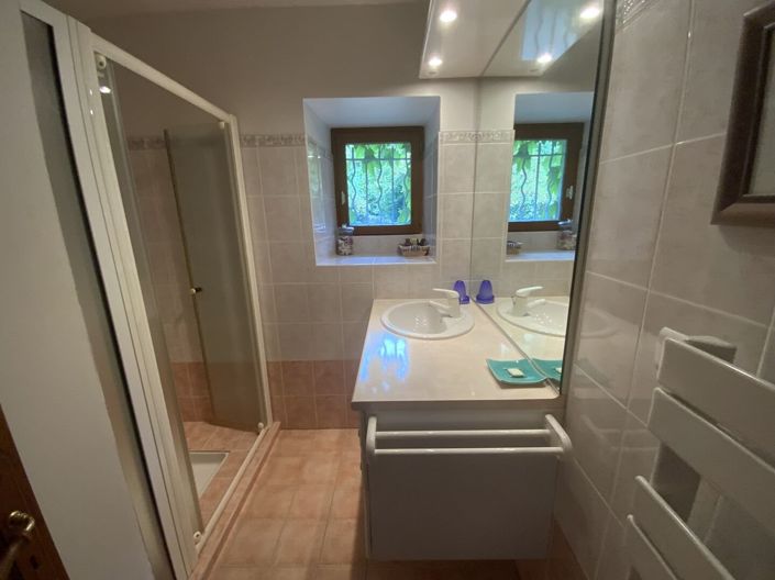 Image No.14-Propriété de 5 chambres à vendre à Gramat