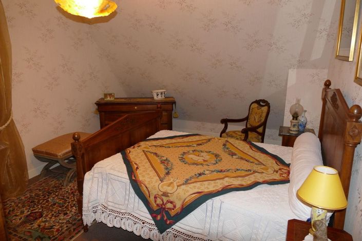 Image No.17-Propriété de 7 chambres à vendre à Gramat