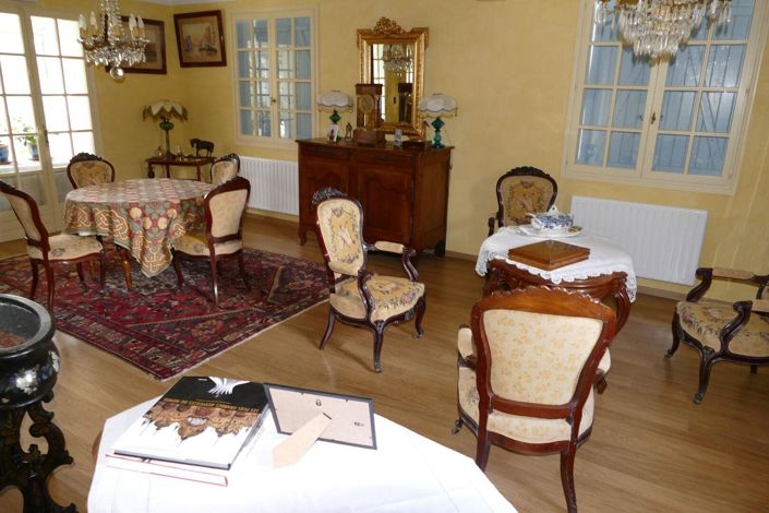 Image No.7-Propriété de 7 chambres à vendre à Gramat