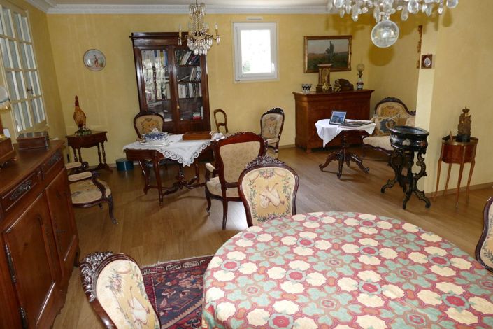 Image No.8-Propriété de 7 chambres à vendre à Gramat