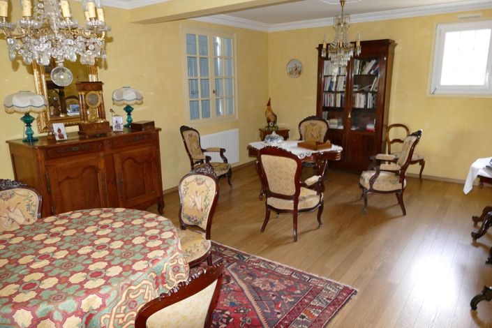 Image No.9-Propriété de 7 chambres à vendre à Gramat