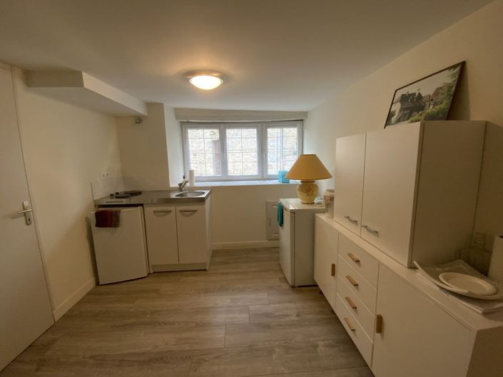 Image No.14-2 Bed Property for sale