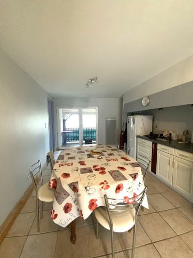 Image No.5-2 Bed Property for sale