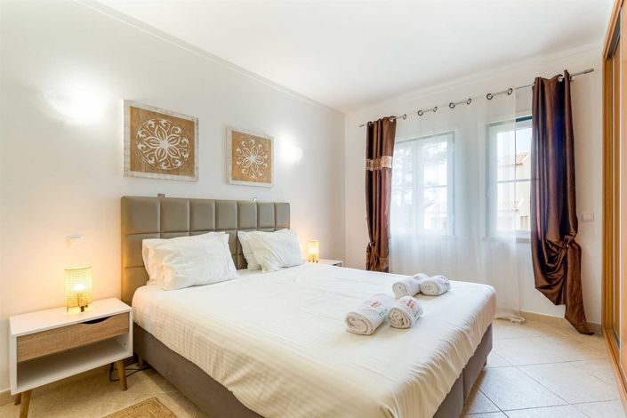 Image No.15-2 Bed Apartment for sale