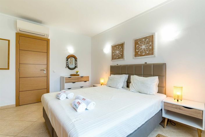 Image No.17-2 Bed Apartment for sale