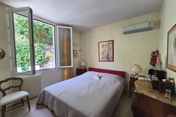 Image No.18-3 Bed House for sale