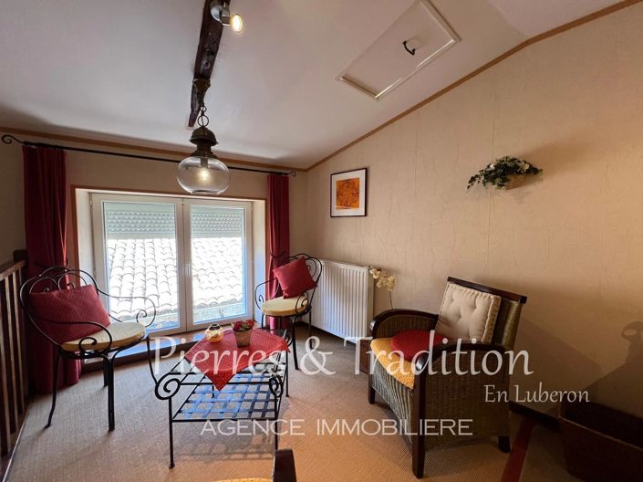 Image No.15-3 Bed House for sale