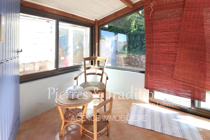 Image No.9-2 Bed House for sale