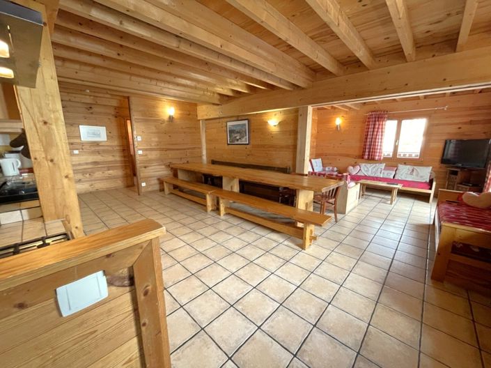Image No.5-7 Bed Apartment for sale