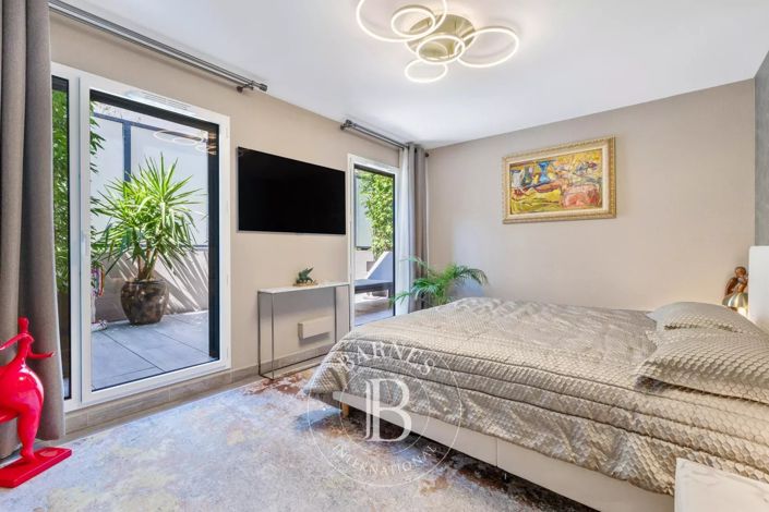 Image No.14-3 Bed Apartment for sale