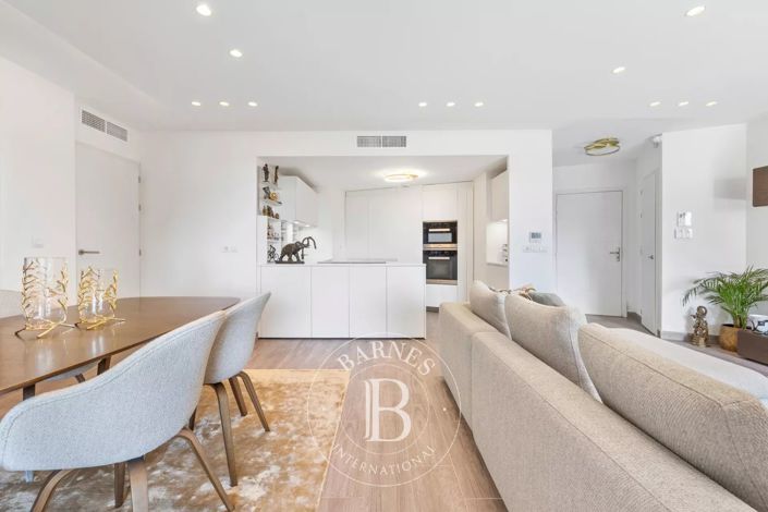 Image No.5-3 Bed Apartment for sale