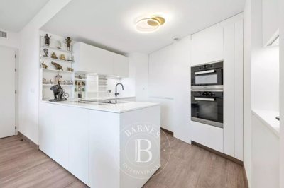 akv9cg1wj1giu6zj7