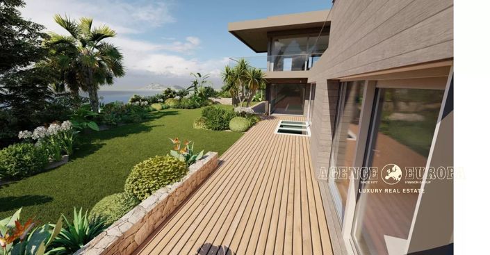 Image No.16-4 Bed House for sale
